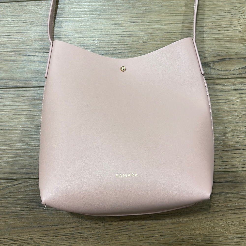 NEW Samara Womens Medium Shoulder Bag Vegan Leather in Peony Adjustable Strap
